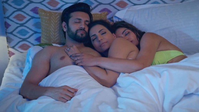 V3 E06 2025 Imaxxtv Hindi Hot Web Series